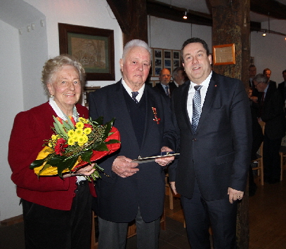 k-Gerhard Engstfeld Verdienstkreuz am Bande 09022018